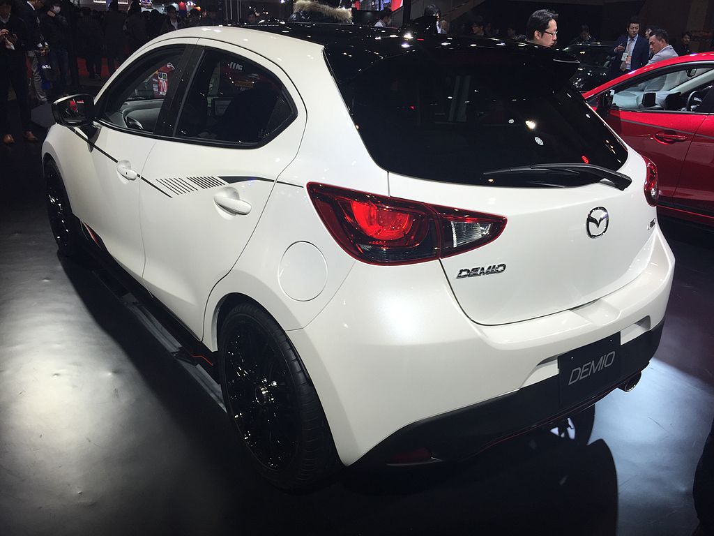 1024px-Mazda_Demio_Racing_concept_rear_-_Tokyo_Auto_Salon_2015.jpg