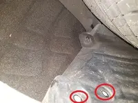 Remove 2 x screws.jpg Remove 2 x screws.jpg