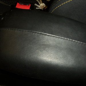leather 004.jpg