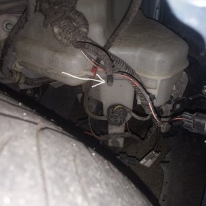 SNapped Wire Harness to ABS Sensor Cable.jpg