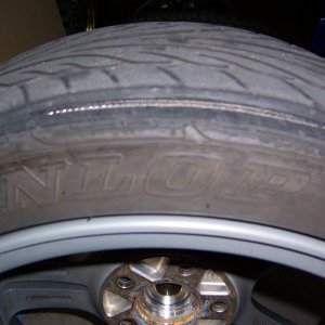 dunlop tire 1.jpg