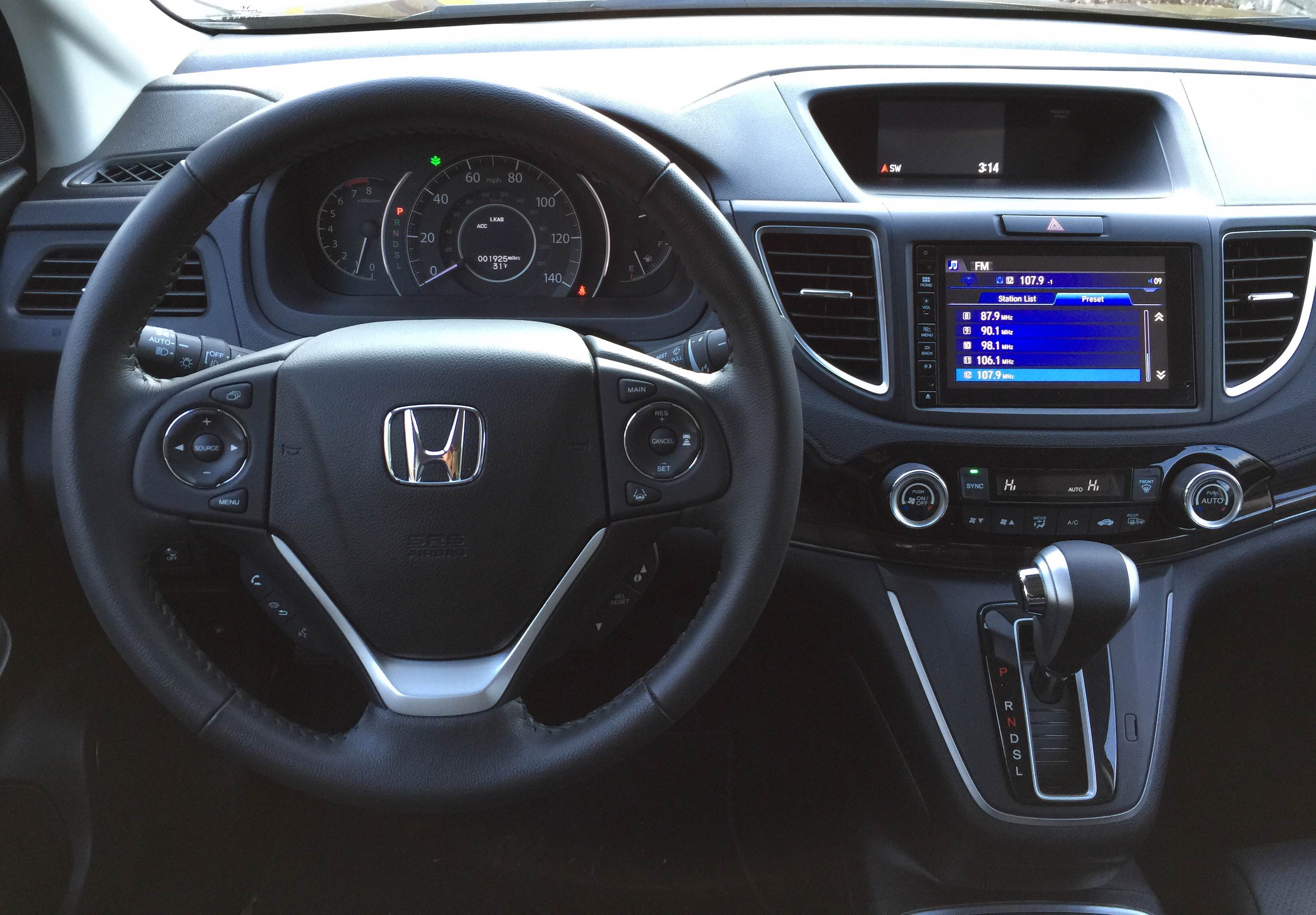 2015-Honda-CR-V-Dash.jpg