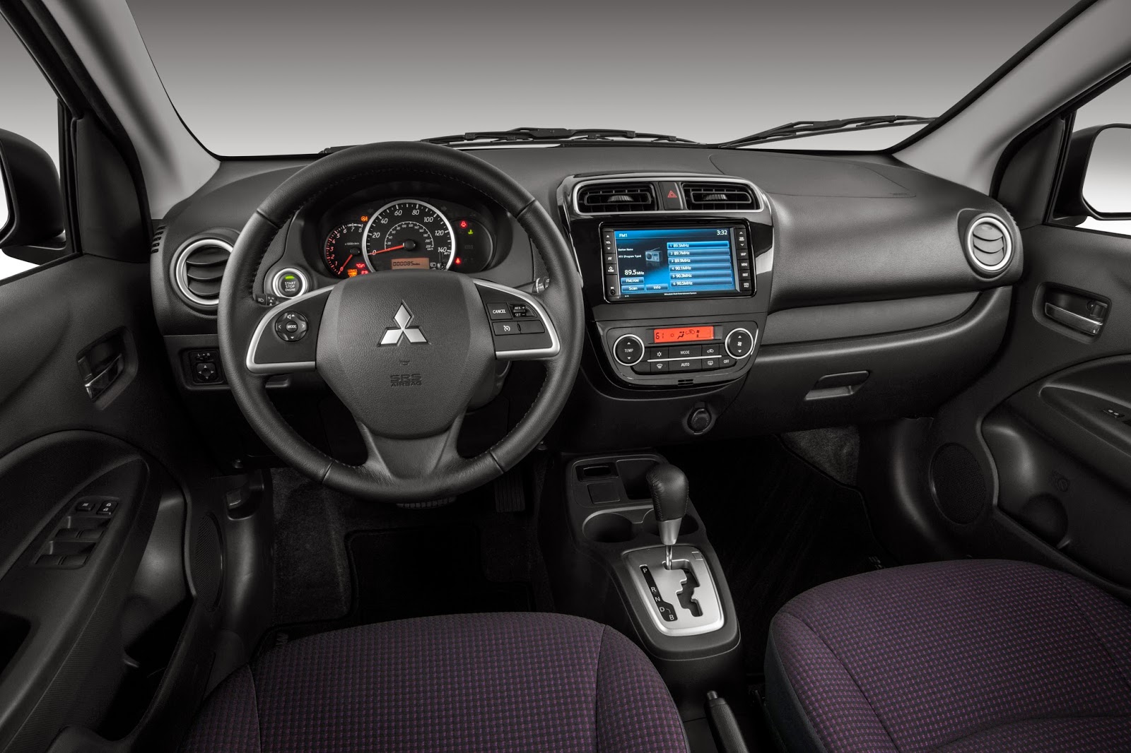 2014+Mirage+ES+Interior+Full+Dash.jpg