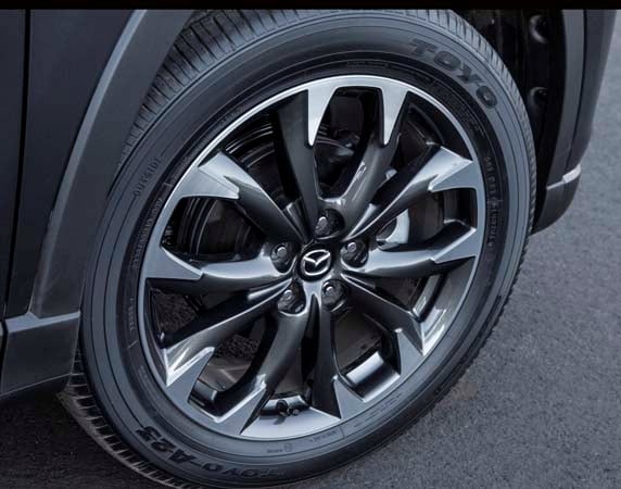 2016-mazda-cx-5-wheel-tire-detail1-600-001.jpg